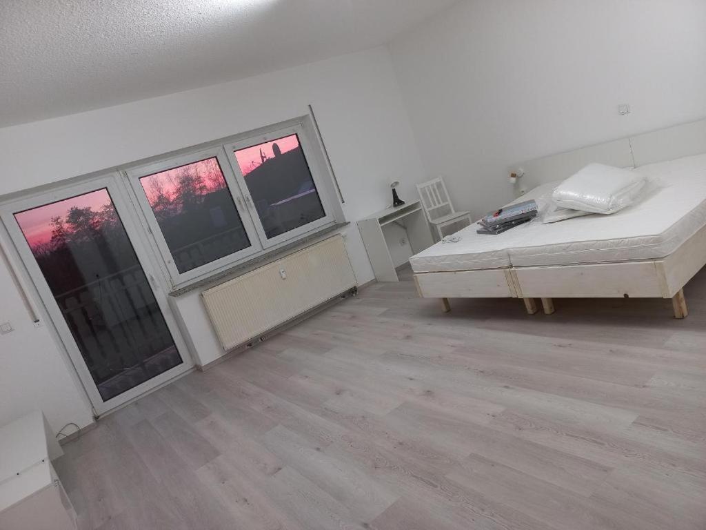 Hoteliving Am Bahnhof Pohlheim Экстерьер фото